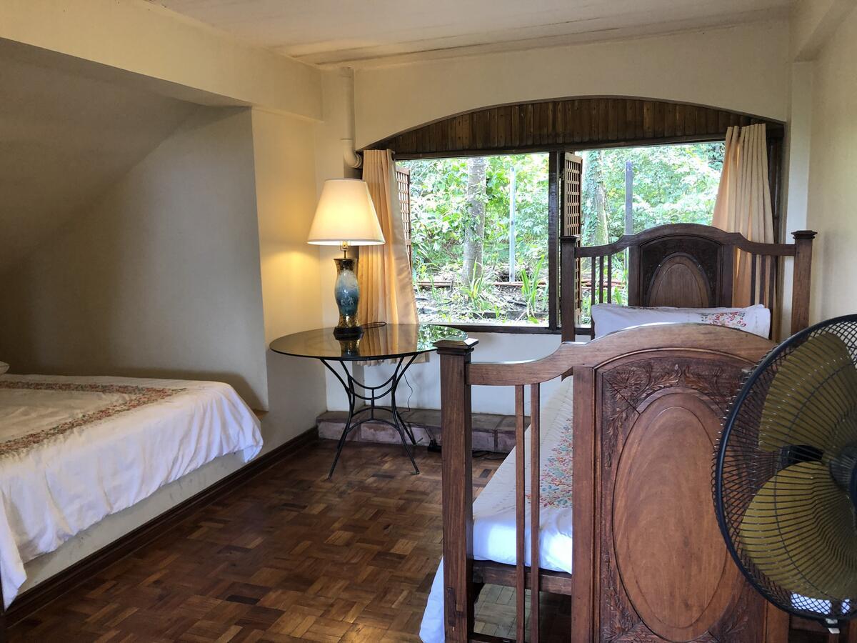 Ataalaya Farmhouse Batangas Extérieur photo