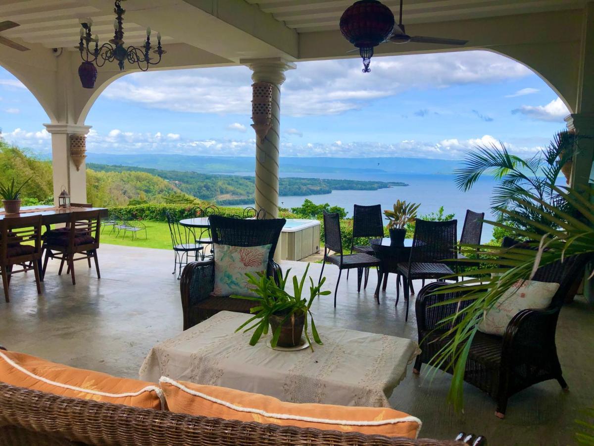 Ataalaya Farmhouse Batangas Extérieur photo