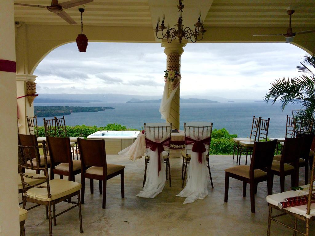 Ataalaya Farmhouse Batangas Extérieur photo