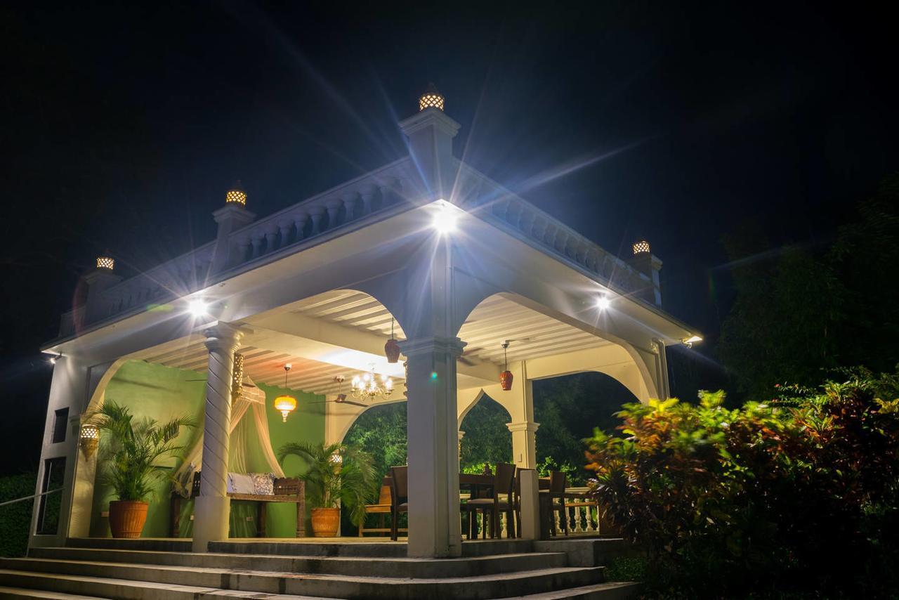 Ataalaya Farmhouse Batangas Extérieur photo